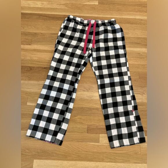 World Market 100% Cotton Flannel Buffalo Plaid Reversible Roll Up Lounge Pants - Picture 2 of 10